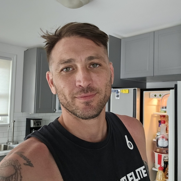 Meet your Posher, Tony - Picture 2 of 2